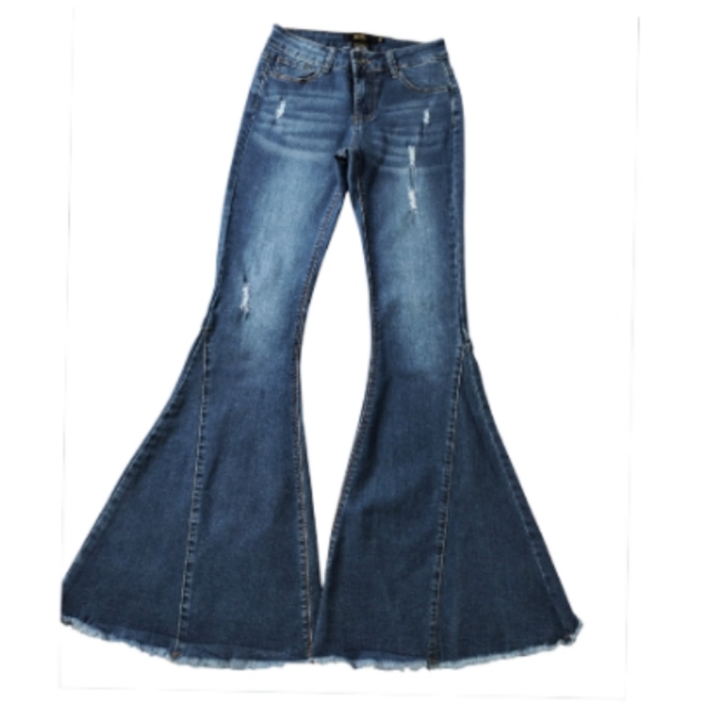Lucky & Blessed Women's Extreme Flared Blue Jeans Size 2